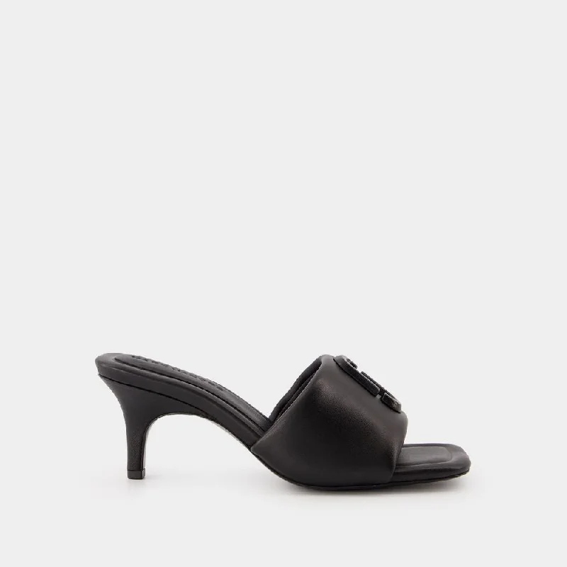 High heels for late strolls -MARC JACOBS The J Marc Pumps - Timeless Elegance for Women