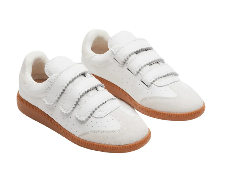 Stylish athletic shoes for city runs-Steve Madden: Momentum