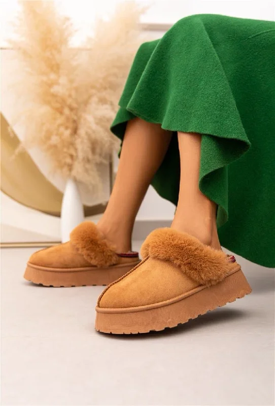 Slippers for calm days -ULTRA MINI PLATFORM FLUFFY FURR ANKLE SLIPPERS IN CAMEL