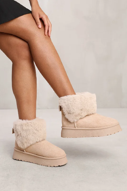 Slippers for quiet days -CLARA ANKLE SLIPPER BOOT WITH FAUX FUR LINING AND TRIM IN BEIGE