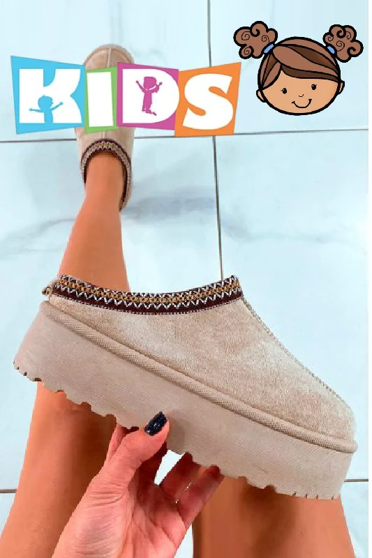 Slippers with low-key logos -KIDS CAMEL EMBROIDED FLUFFY FAUX FUR PLATFORM SLIPPERS 30/35 SIZES