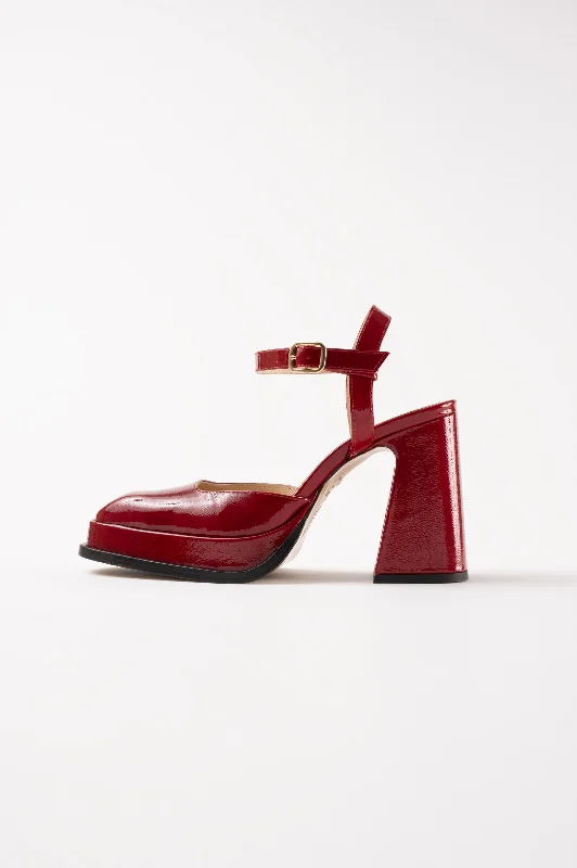 High heels for rainy walks -MALASANA - Berry Patent Leather Platform Pumps