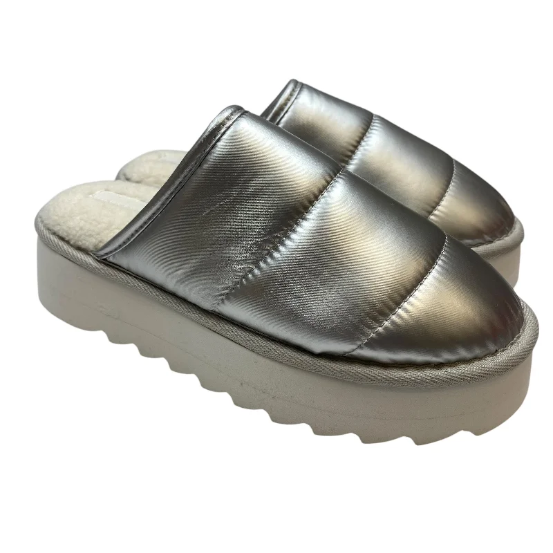 Slippers with sealed base -Slippers By Maeve In Silver