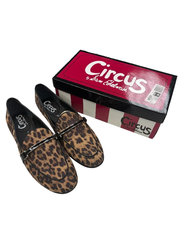 Flats with rugged sole grips -Shoes Flats By Circus By Sam Edelman In Animal Print, Size: 9.5