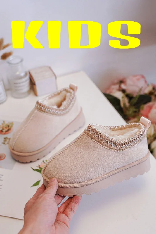 Slippers with comfy footbed -KIDS EMBROIDERY DETAIL FAUX FUR LINING SLIPPERS IN LIGHT BEIGE 19-24 SIZES