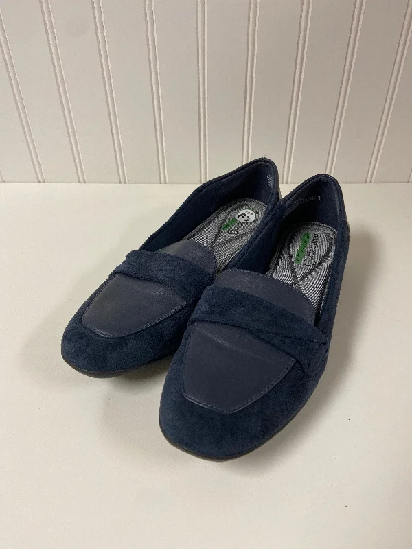 Flats with sleek footbed lines -Shoes Flats By Bare Traps In Navy, Size: 6.5