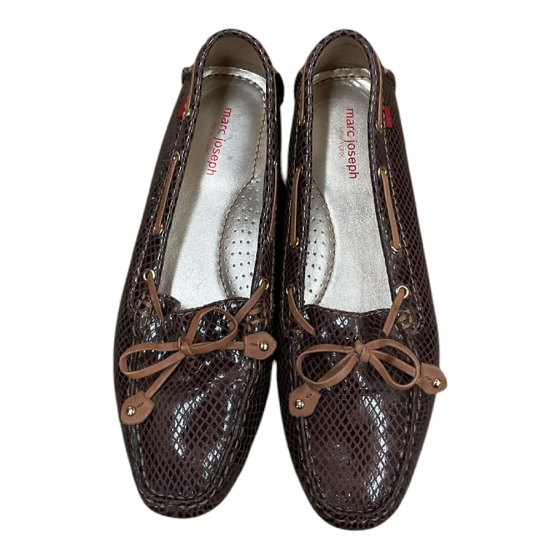 Flats for outdoor day vibes -Shoes Flats By Cmc In Brown, Size: 8