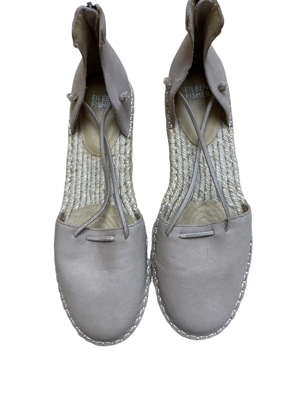 Flats with whisper-light frames -Shoes Flats By Eileen Fisher In Tan, Size: 9.5