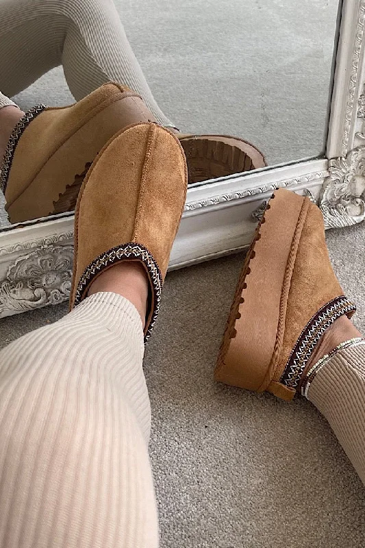 Slippers for casual rest -CHESTNUT EMBROIDED FLUFFY PLATFORM SLIPPERS AZTEC DETAIL FAUX FUR LINED ANKLE BOOTS