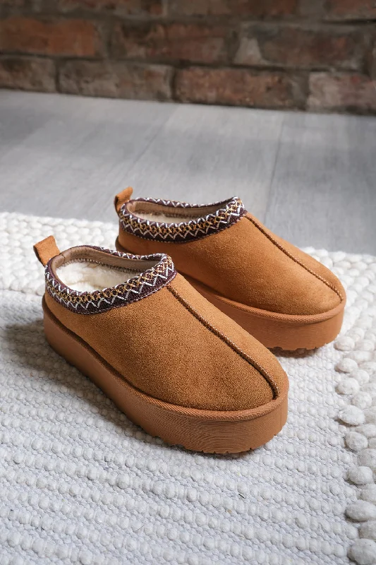 Slippers with dusk rest -MANGO KIDS FLATFORM EMBROIDERED LOW ANKLE SLIPPER BOOTS IN CHESTNUT SUEDE