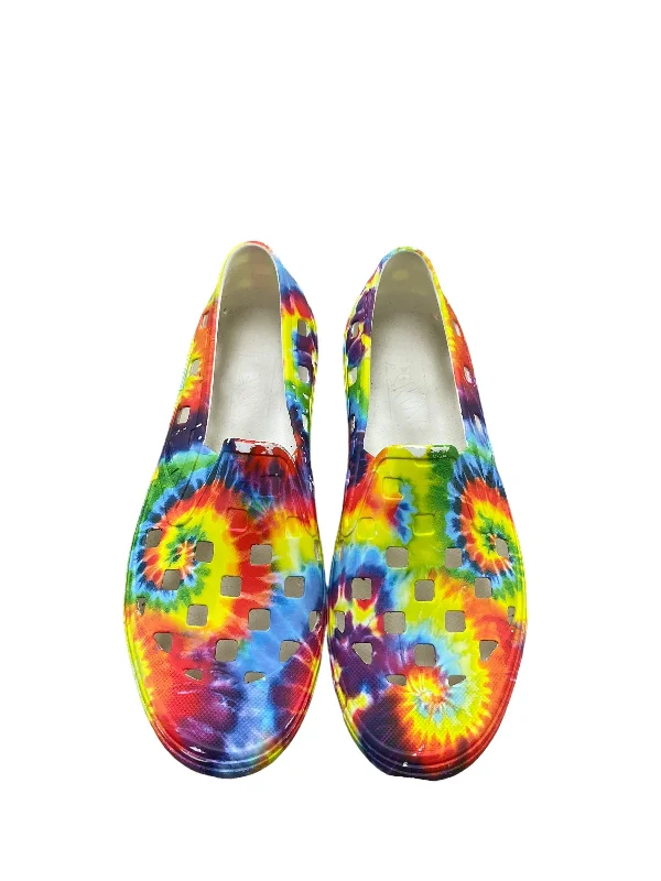 Flats with airy light uppers -Shoes Flats By Vans In Tie Dye Print, Size: 9