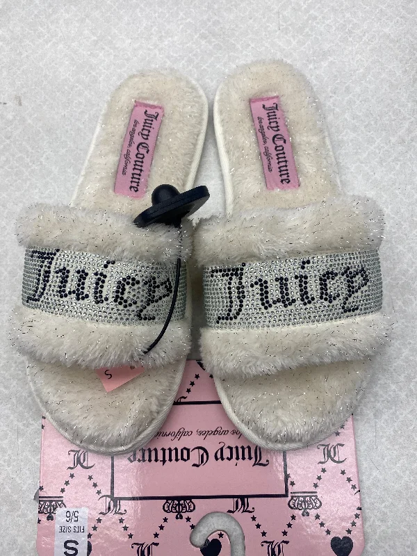 Slippers with vivid flair -Slippers By Juicy Couture In White