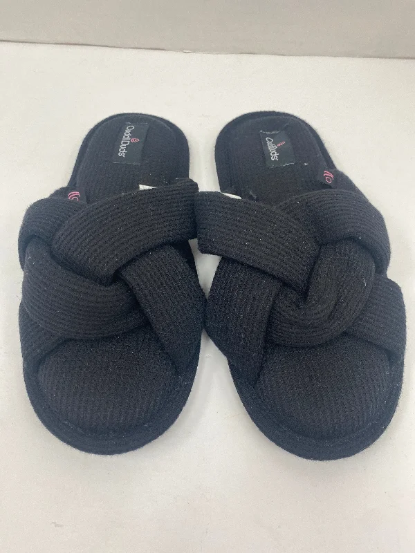 Student slippers budget deals -Black Slippers Cuddl Duds, Size 5