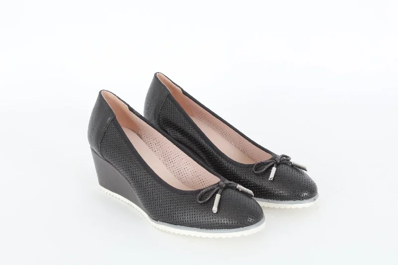 Soft loafers for relaxed walks-LIZA Round toe loafers